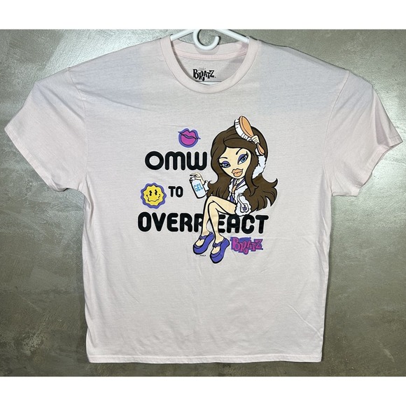 Bratz T-Shirt Short Sleeve Adult Size XL Pink "On My Way To Overreact" 2024 - Picture 6 of 6